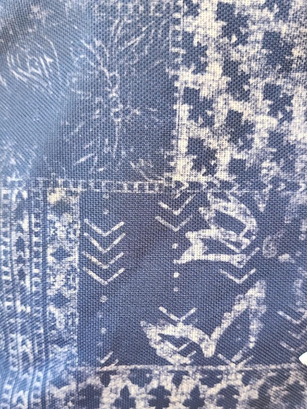 NWOT Billabong Navy Blue/Tan Patterned Backpack